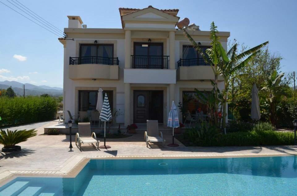 Dora' S Villa Argaka Buitenkant foto